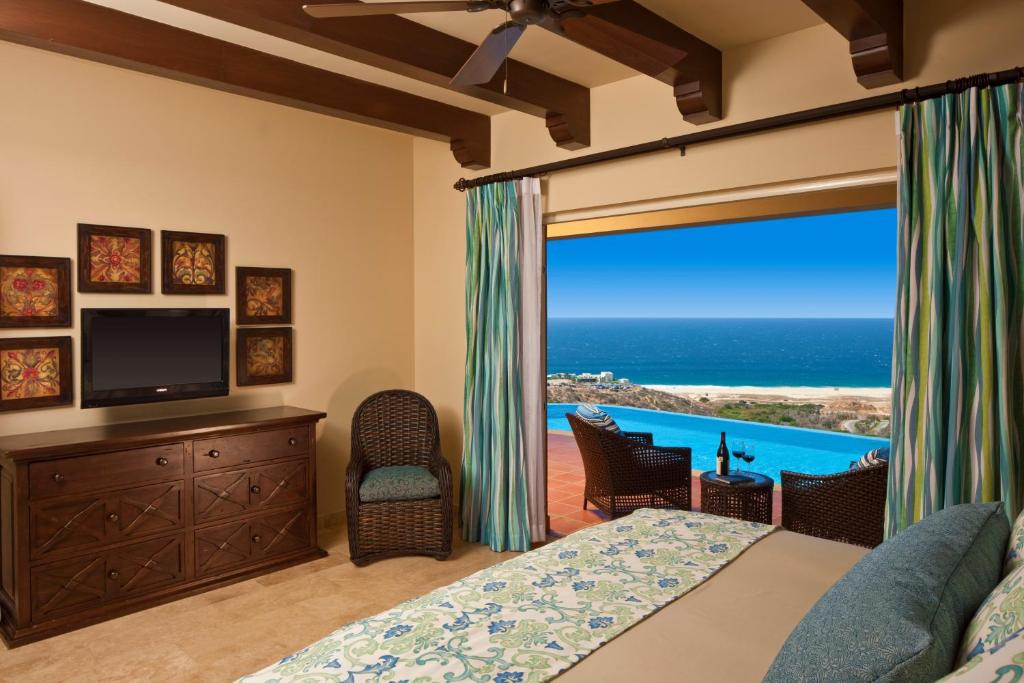 Quivira Los Cabos Condos and Homes